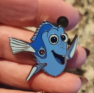 (5 For $30) Disney Pin Finding Nemo Dory Blue Color Story Hidden Disney 2025 Pin